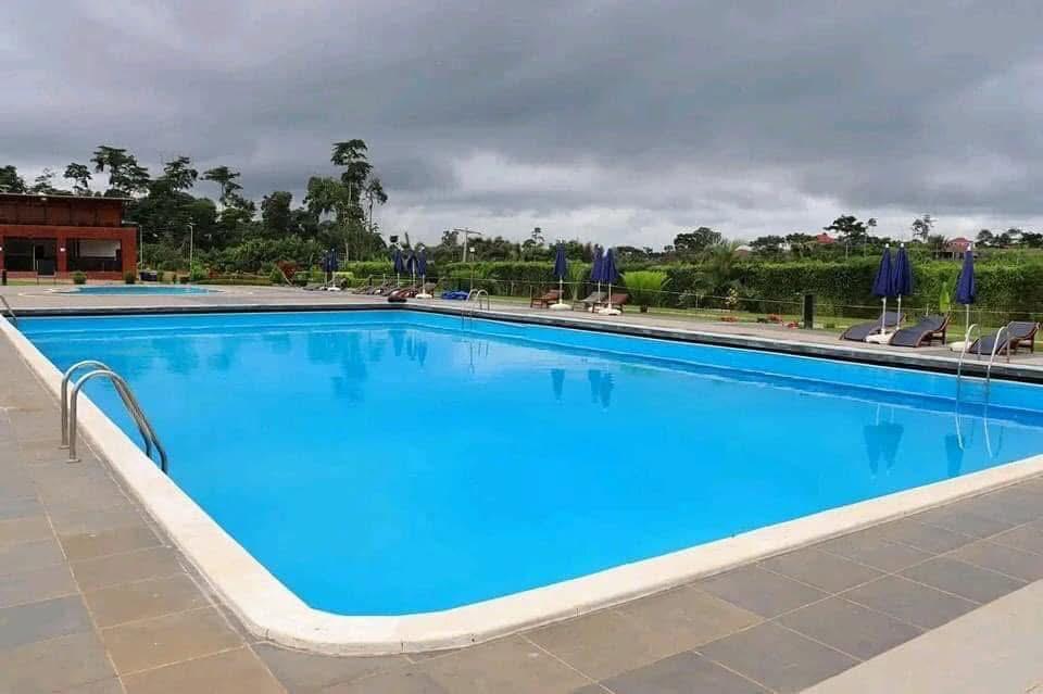 réalisation d'une piscine dans la ville de Yaounde